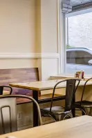 아메리칸 빈티지 감성 피치스프링스 카페 인테리어